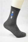Anti di morbidezza calzini batterici neri di scivolo non per la dimensione su ordine delle donne