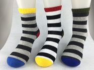 Il colore barra i calzini del cotone riciclati nylon per la dimensione su ordine degli adulti unisex